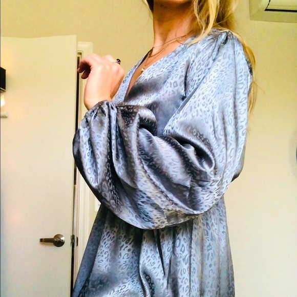 👑Chrome Jacquard Leopard Print Satin Mini Dress - Picture 2 of 8